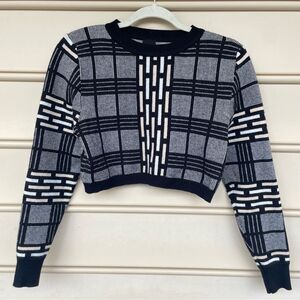 Aria Cropped Sweater Black and Neutral Geometric Long Sleeve Viscose Blend Large